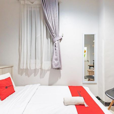 เรดดอร์ซ เนียร์ โบตานี สแควร์ มอลล์ Hotel โบกอร์ ภายนอก รูปภาพ